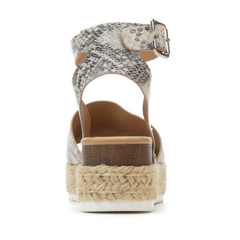 NWT Soda Python Sandals - Picture 7 of 13